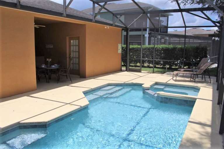 Patio, Pool & SPA