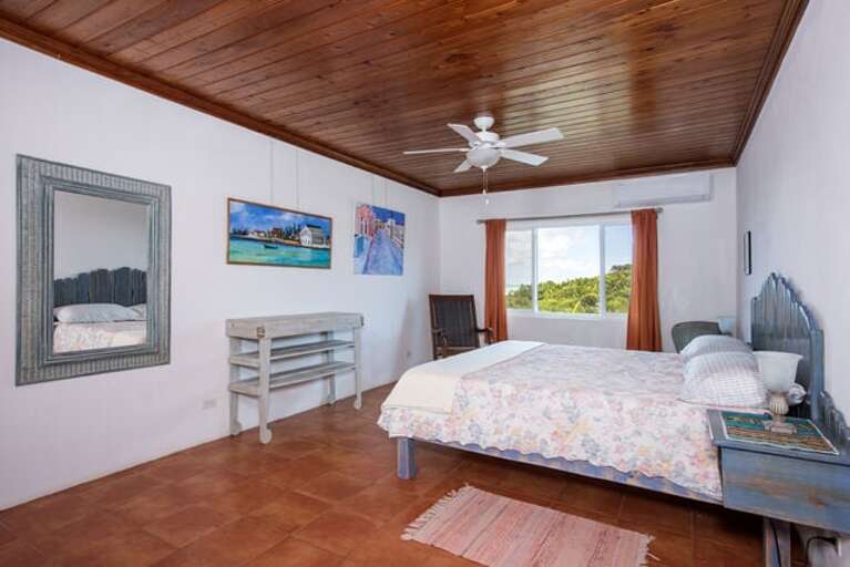 The guest bedroom with ocean views The guest bedroom with ocean views