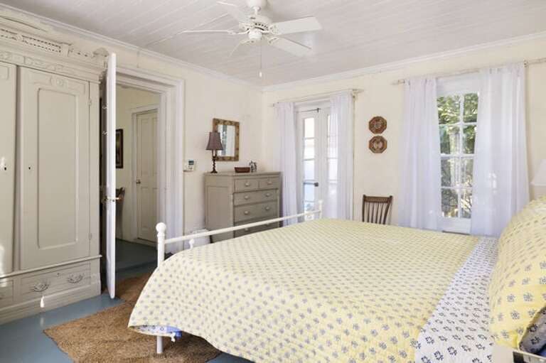 Master Bedroom Master Bedroom