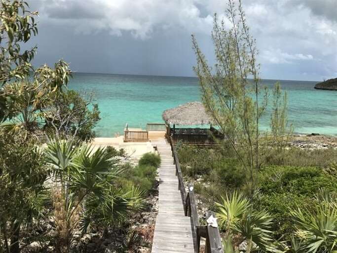 Boardwalk to our spectacular oceanfront recreation area