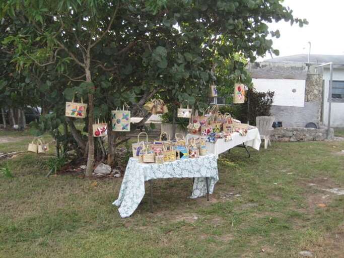 Backyard straw market