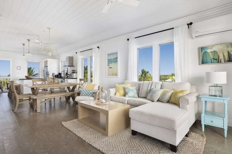 Living area and Dining area