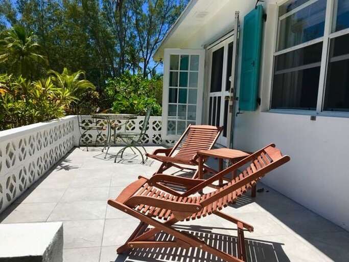 balcony off master bedroom