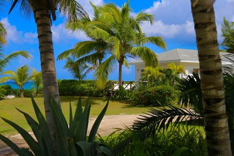 Guest Cottage by the sea. Guest Cottage by the sea.