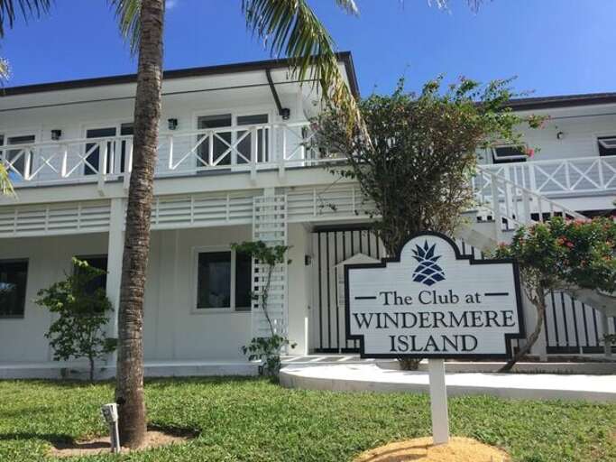 Windermere Club with heated pool, tennis, and gym. In season, the Club has a restaurant and bar as well. Windermere Club with heated pool, tennis, and gym. In season, the Club has a restaurant and bar as well.