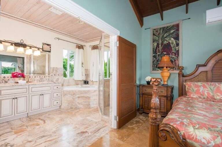 Master bedroom has a king and on-suite master bath and balcony