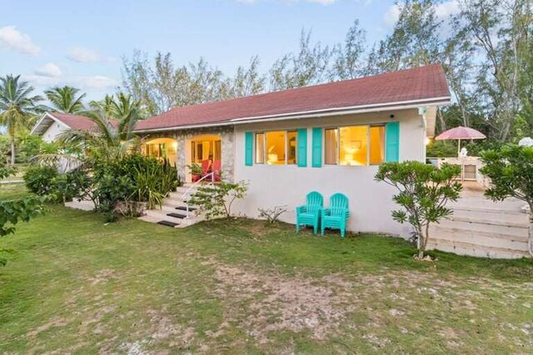 Entrance to Moonflower.