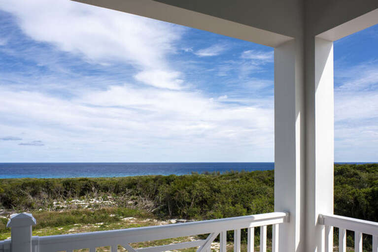 Set on one of the highest points in the Bahamas, you will wake to a stunning sunrise over the sea