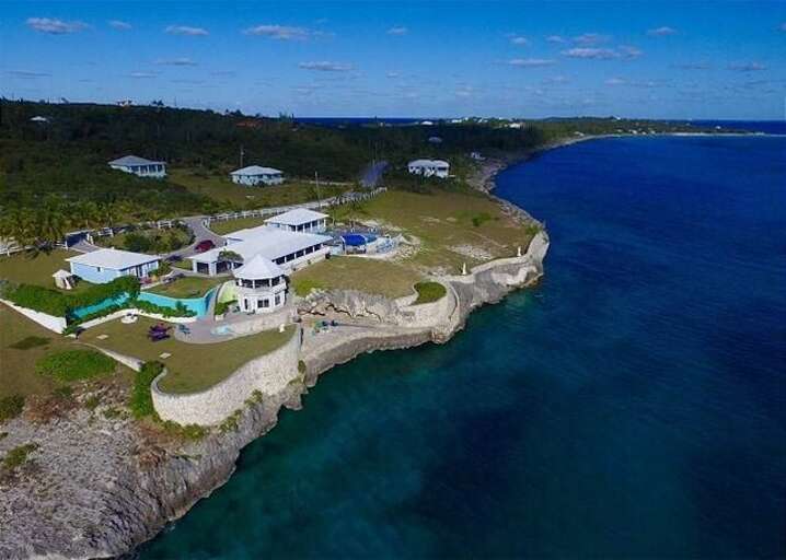 With 400 feet of private ocean frontage, the property is 40 feet above the Caribbean, facing west for the sunset view which can be enjoyed from every part of the property. With 400 feet of private ocean frontage, the property is 40 feet above the Caribbean, facing west for the sunset view which can be enjoyed from every part of the property.