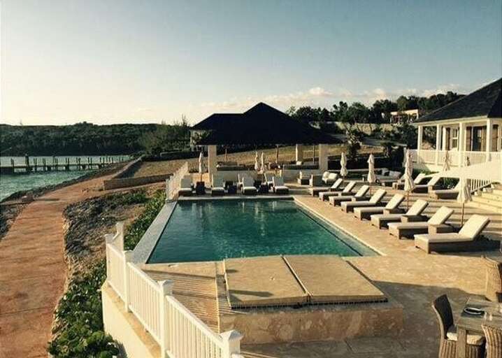 Nearby 1648 Restaurant and Bar, a 15 to 20 minute walk or a short drive.