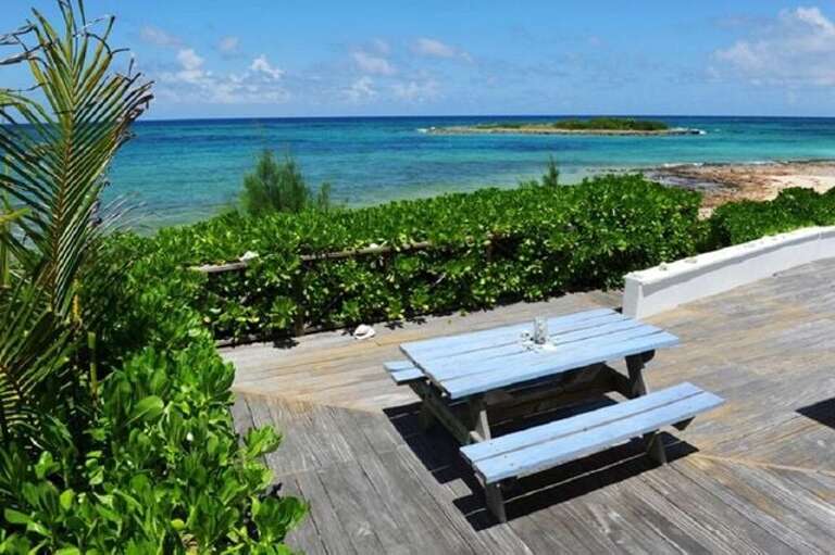 Side Deck, Dine Al Fresco