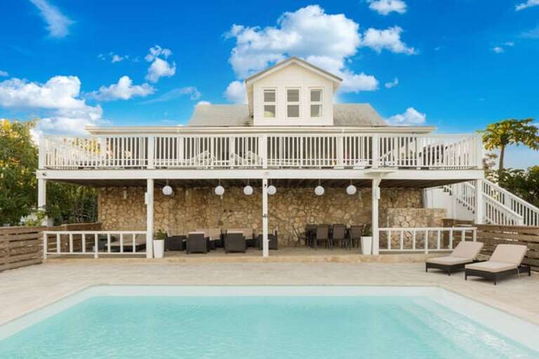 Large outdoor living space.