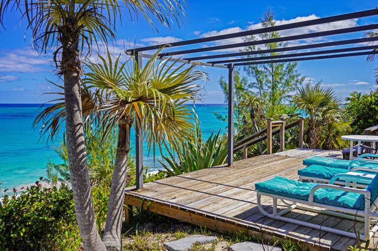 Private deck at the cottage.