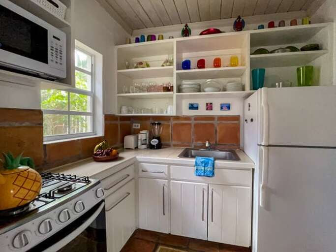 Guest Cottage Kitchen
