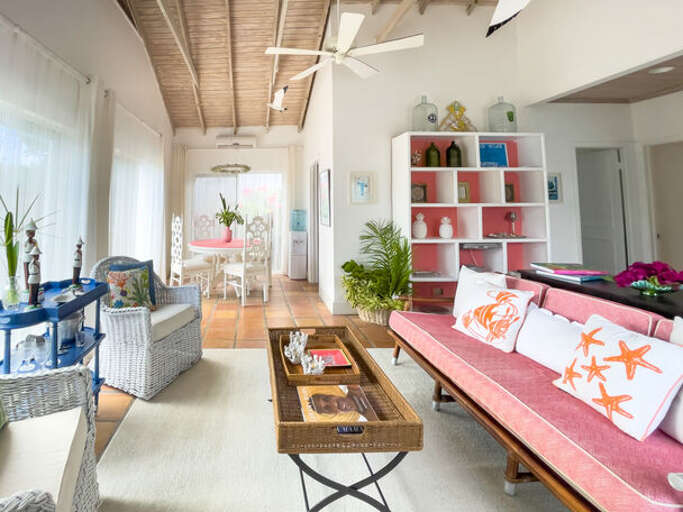 Guest Cottage open concept living/dining room perfect for entertaining.