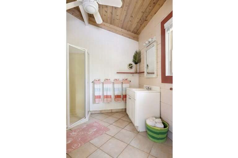 Second En-suite Bathroom