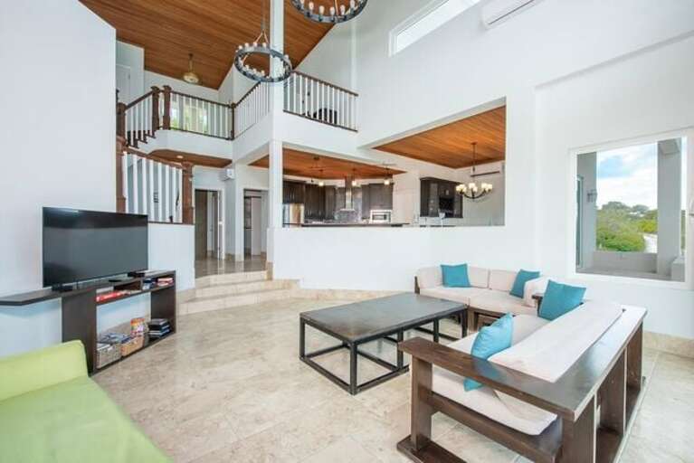 Great Room with smart TV, free high speed internet with WIFI.