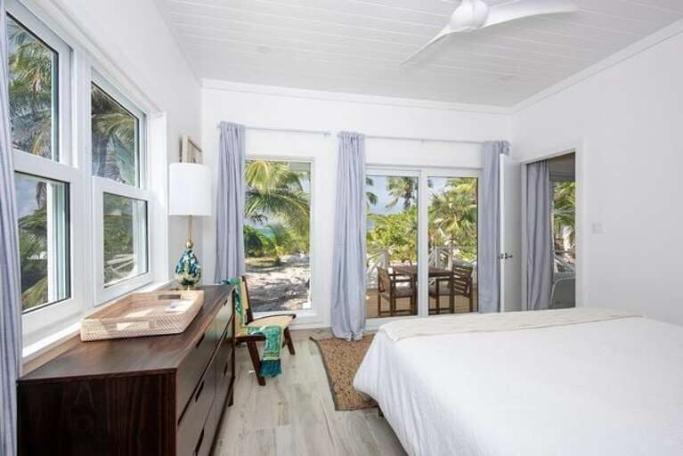Bica has a master suite that faces the sea through a large picture window and a pair of sliding glass doors.