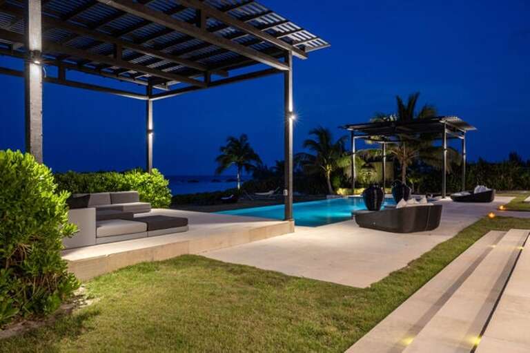 Wonderful places to camp out for the day or evening.