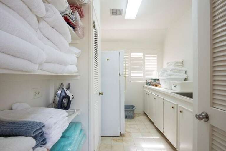 Laundry Room. Laundry Room.