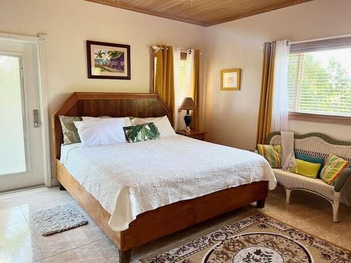 Master bedroom with king size bed