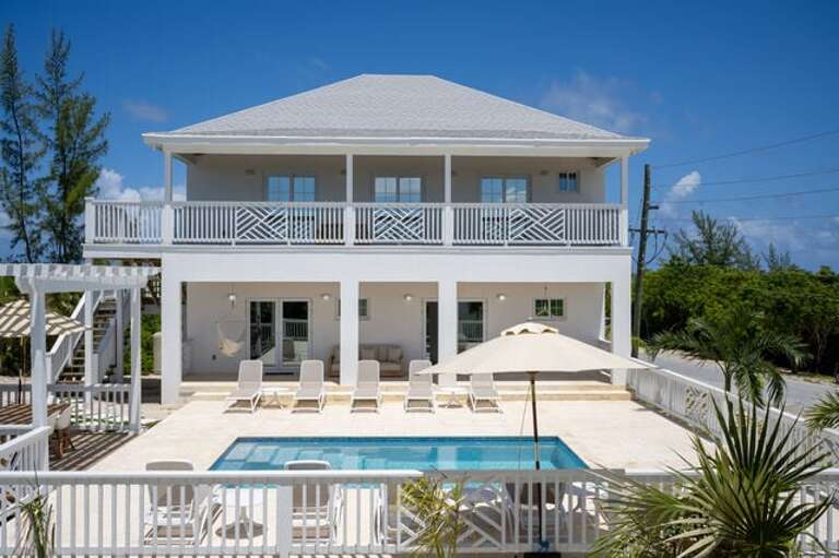 Brand new home with prestigious Banks Road location just steps from Poponi Beach. Brand new home with prestigious Banks Road location just steps from Poponi Beach.
