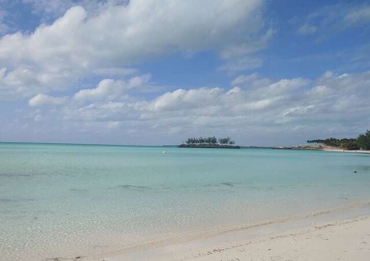 The calm waters off Gaulding Cay Beach, a 5 minute drive from the house.