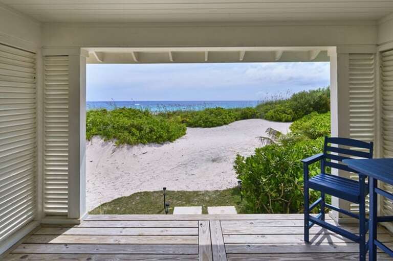The Bunkhouse covered veranda.
