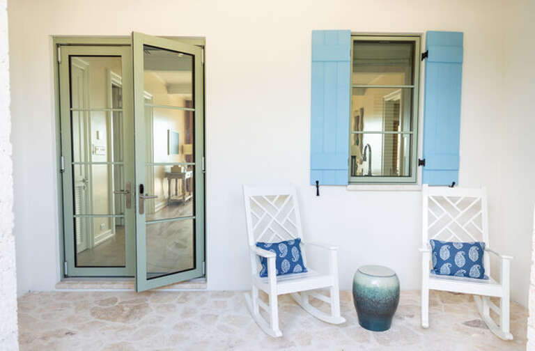 Entry to Coral Cottages.