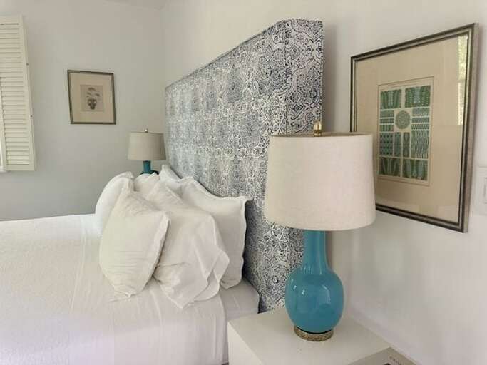 Bedroom with California King and ensuite bathroom