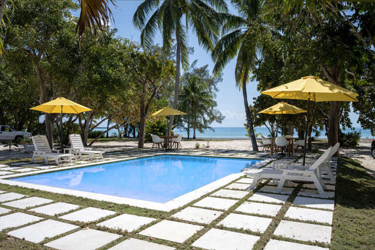 Laughing Bird pool with plenty of outdoor seating!