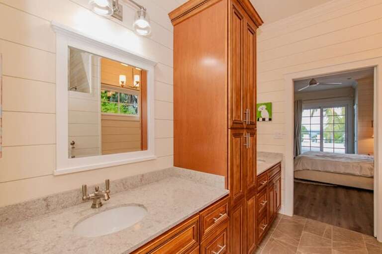 Master bath with double sink, soaking tub and separate walk-in shower.