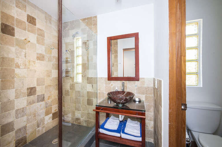 Contemporary Style and comfort in second floor bath