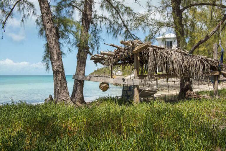 Tiki Hut on the beach