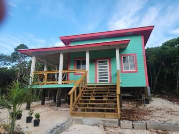 Welcome to Moonlit Escape, a brand new cottage a short walk from two spectacular beaches.