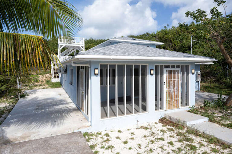 Entrance to Coral Villa.