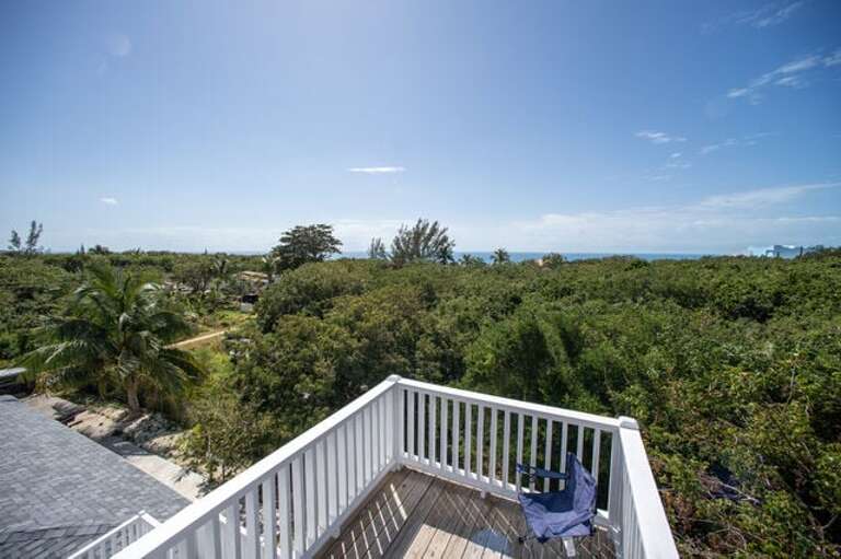 Look out spot that is nestled high up for a clear ocean view.