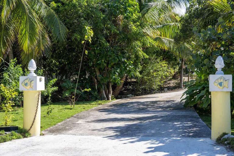 Entrance to driveway.