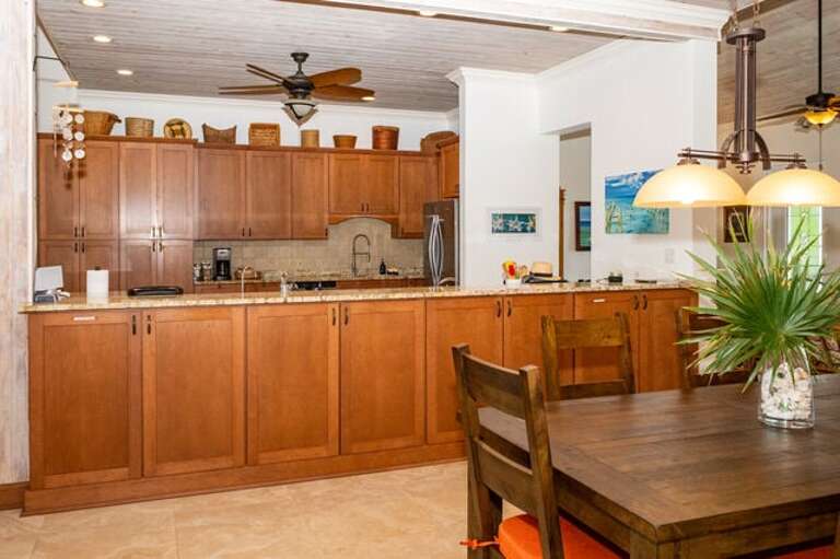 Expansive kitchen bar.