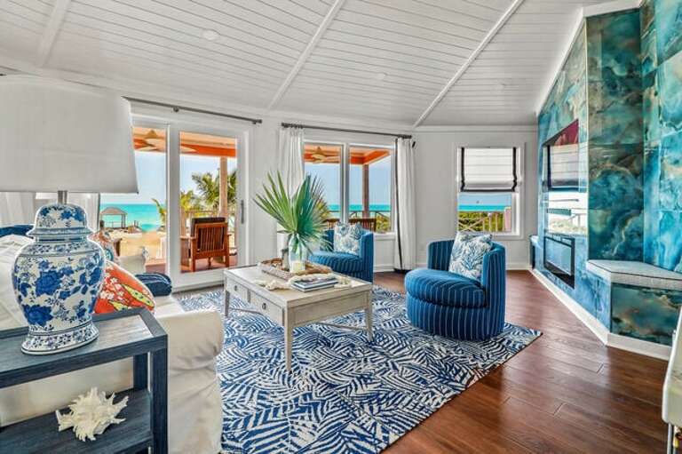 Great room with an ocean view!