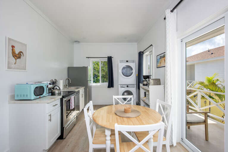 Dining area with view of grounds.