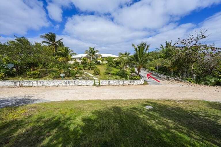 Entrance to Outer Reef.