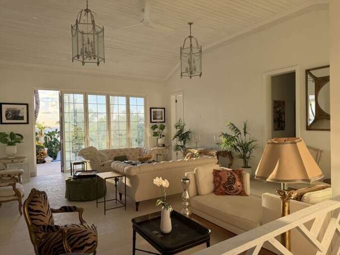 Living area.