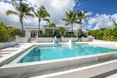 Welcome to Sea Lily, a celebrity-owned beachfront estate with two  heated pools on Windermere Beach.  A complete set of photos is coming soon!