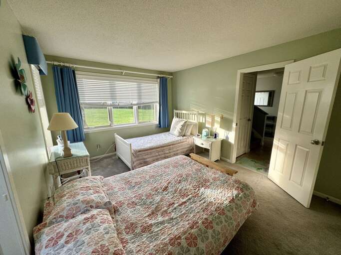 Secondary Bedroom (Downstairs)