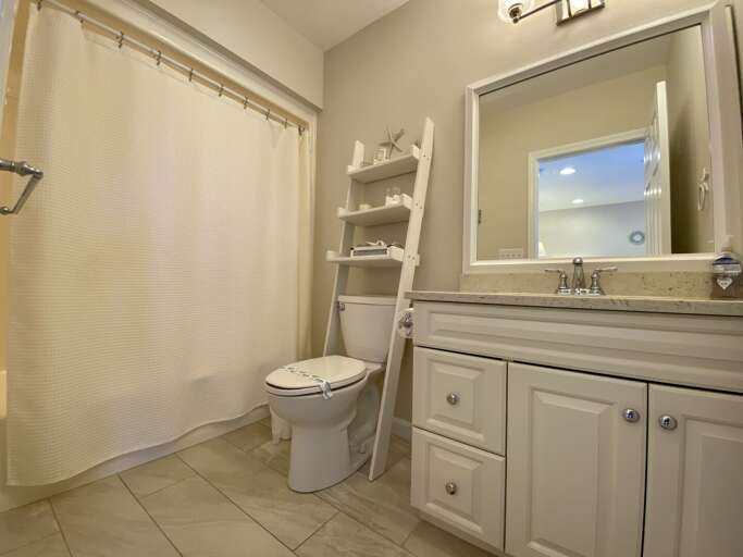 Primary Bathroom (Upstairs)