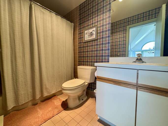 Secondary Bathroom
