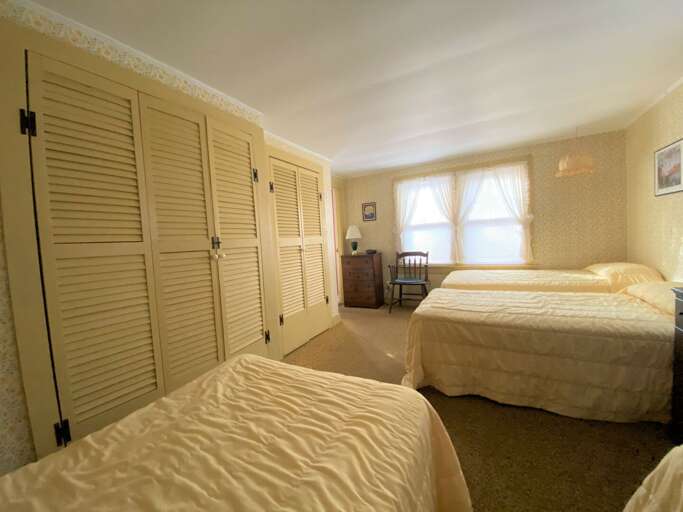 First Bedroom First Bedroom