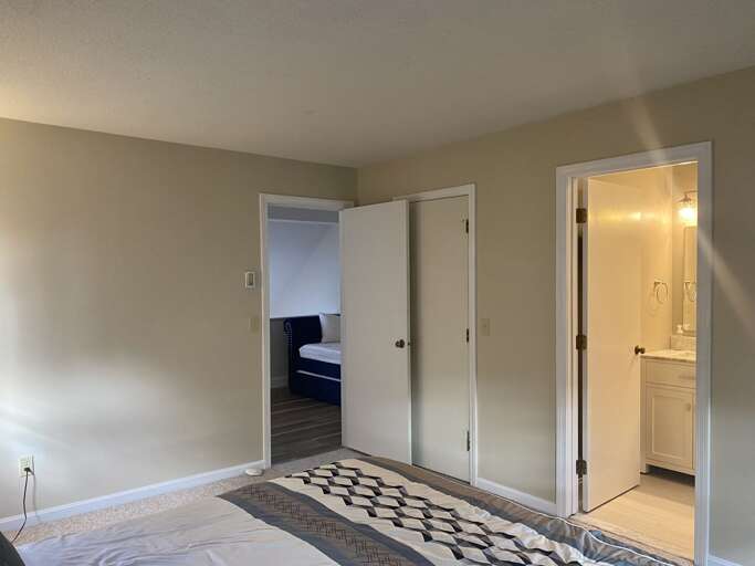 Primary Bedroom (upstairs) Primary Bedroom (upstairs)