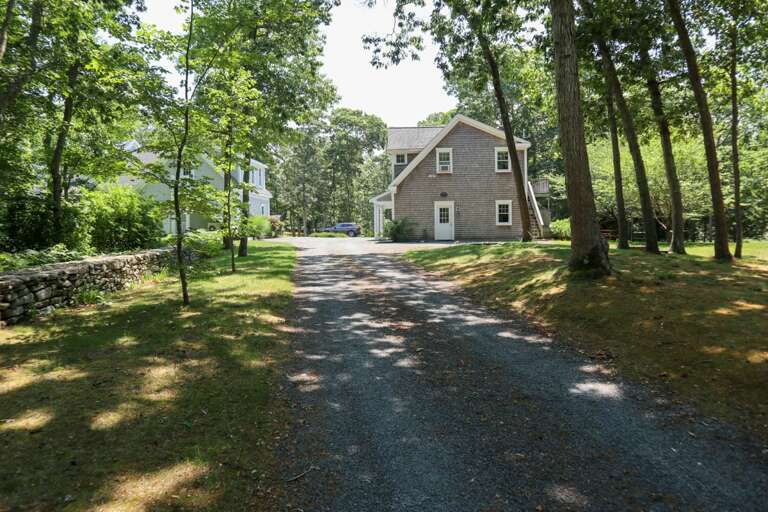 Exterior - View From Drive Way